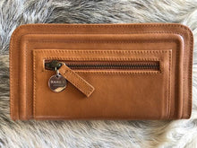 Victoria Leather Wallet Tan